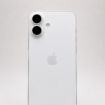 Apple iPhone 16