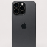 Apple iPhone 15 Pro Max [256GB / 86% / Tache écran]