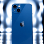 Apple iPhone 13 [128GB / 75% / Fissure Arrière]
